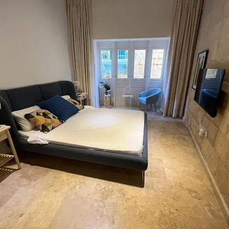 Vakantiehuis The Emerald Nook - Townhouse In *