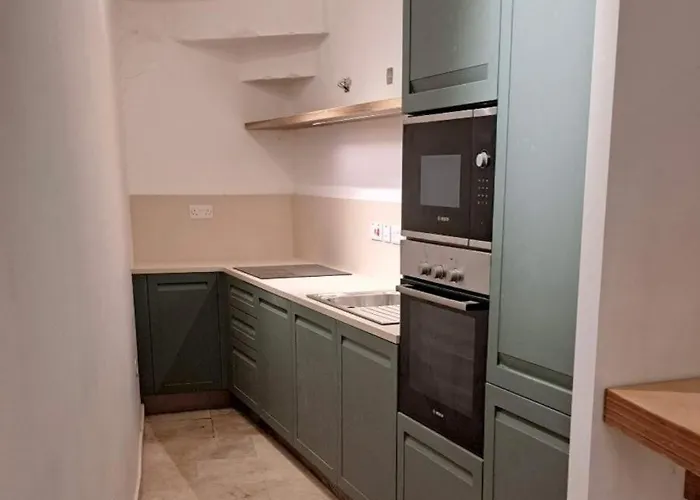 The Emerald Nook - Townhouse In Σπίτι διακοπών *