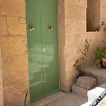 The Emerald Nook - Townhouse In Casa vacanze *