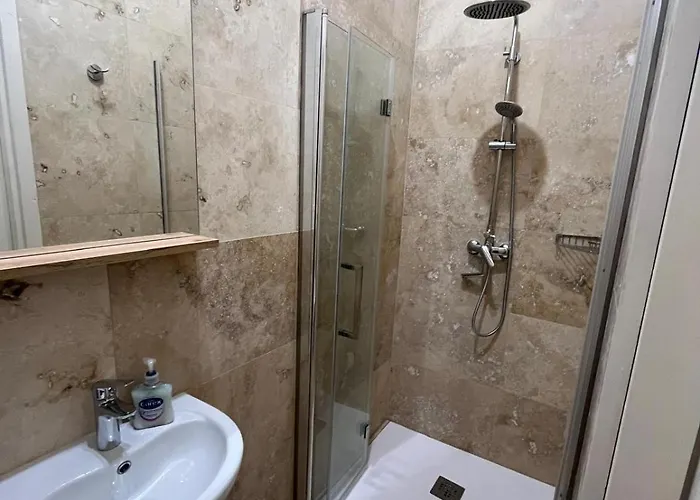 The Emerald Nook - Townhouse In Case de vacanță Birgu